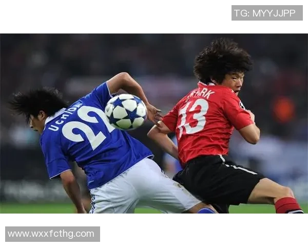 扁平足球星足球设计理念与创新趋势分析及未来发展展望 扁平足球星足球设计理念与创新趋势分析及未来发展展望