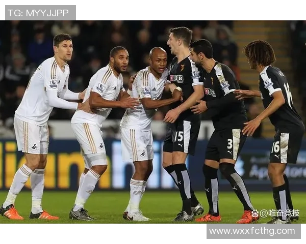 足球巨星不幸断腿伤退赛场，复出前景扑朔迷离引发广泛关注