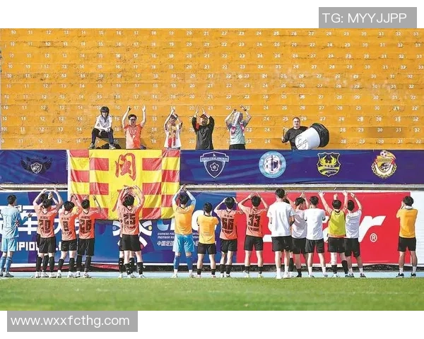 昔日辉煌绿茵巨星陨落深陷泥潭再难重返荣耀舞台